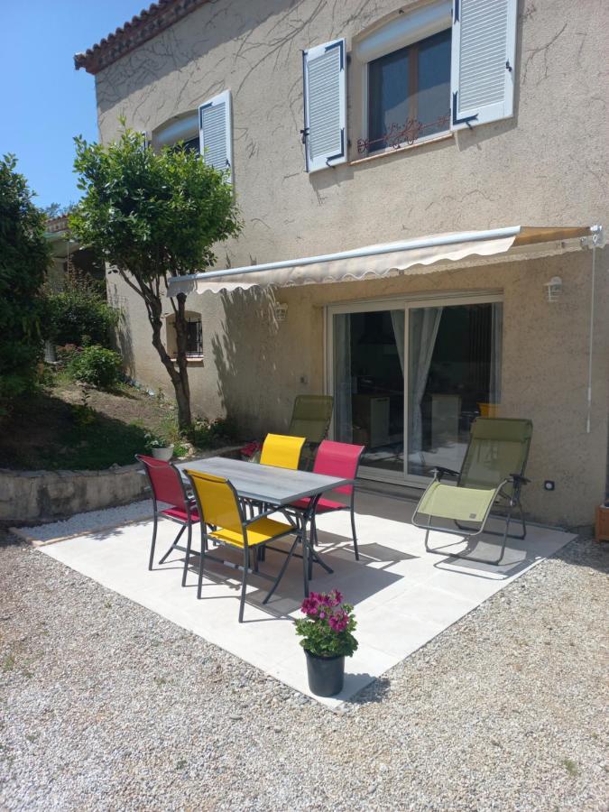 Le Clos Des Lauriers Carcassone Kültér fotó